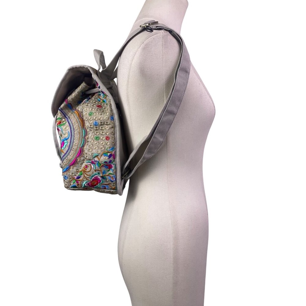 Embroidered Gary Canvas Adjustable Straps & Drawstring Closure Backpack - Picture 10 of 12